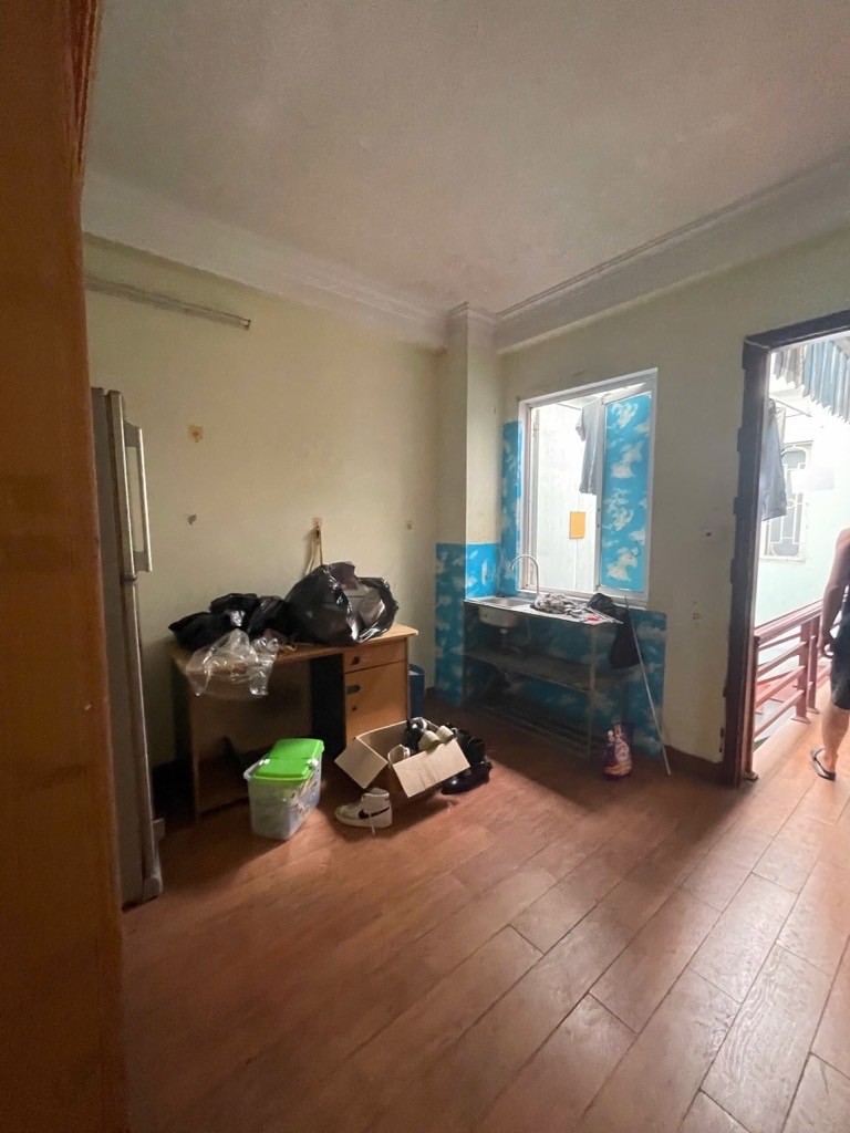 Bán nhà Hoàng Văn Thái - diện tích 68.8m2 6 tầng - Ô TÔ TRÁNH NHAU - giá 17,9 tỷ