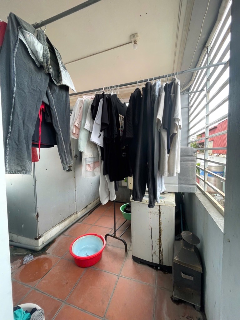 Bán nhà Hoàng Văn Thái - diện tích 68.8m2 6 tầng - Ô TÔ TRÁNH NHAU - giá 17,9 tỷ