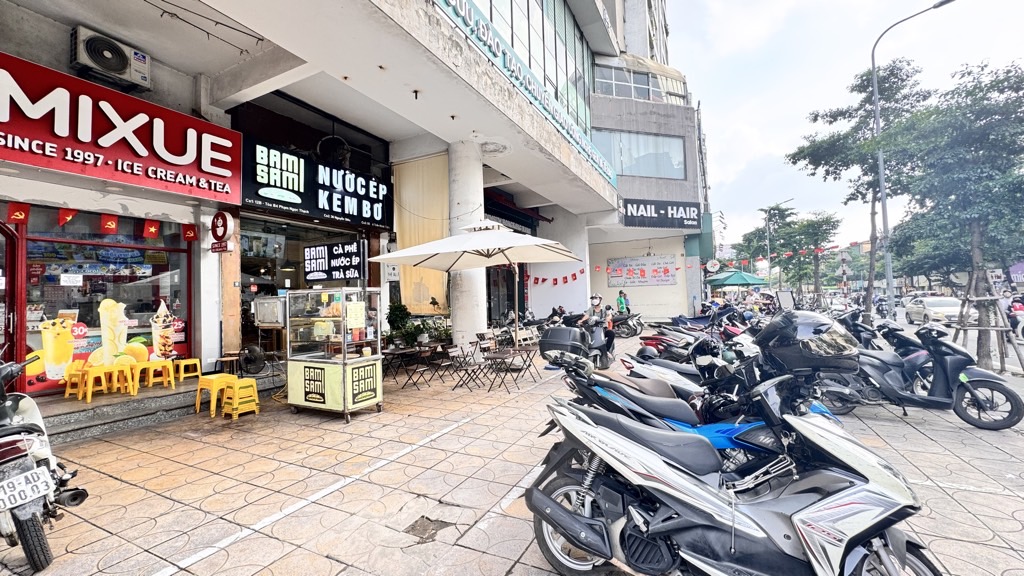 Bán nhà Phạm ngọc Thạch - diện tích 25m2 1 tầng - Mặt phố VIP Đống Đa - giá 10 tỷ