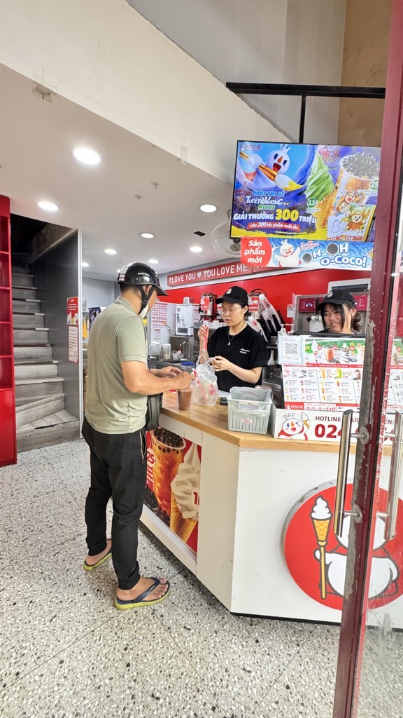 Bán nhà Phạm ngọc Thạch - diện tích 25m2 1 tầng - Mặt phố VIP Đống Đa - giá 10 tỷ