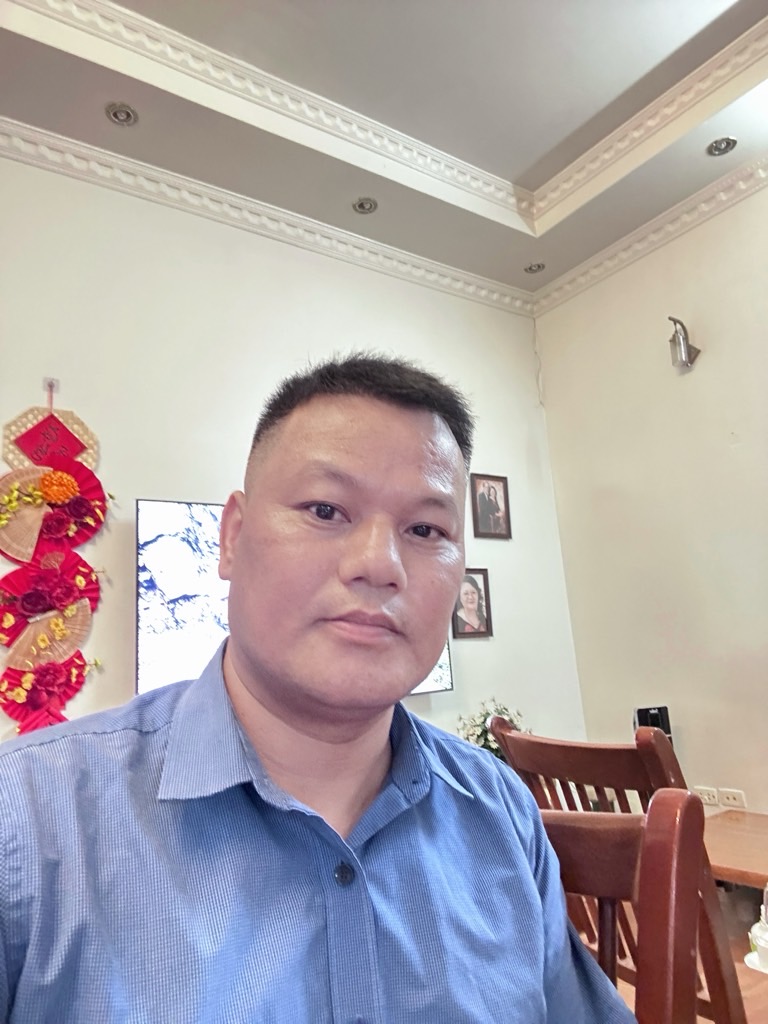 Bán nhà Lê Văn Hưu - diện tích 76.2m2 2 tầng - Lô góc, kinh doanh sầm uất - giá 16 tỷ