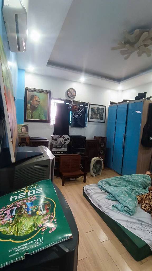 Bán nhà Trần Quý Cáp - diện tích 26m2 4 tầng - LÔ GÓC 3 THOÁNG - giá 8,3 tỷ