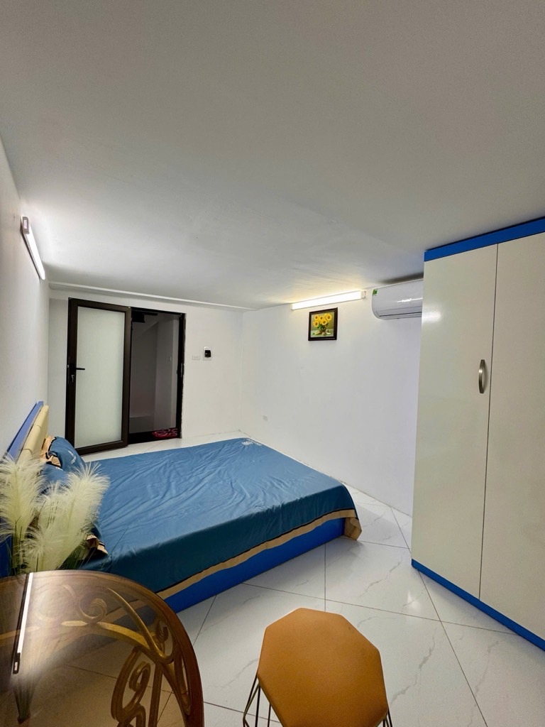 Nhỉnh 5 tỷ có nhà Bạch Mai - Phố Huế  - 24m2 5 tầng - 2 mặt thoáng