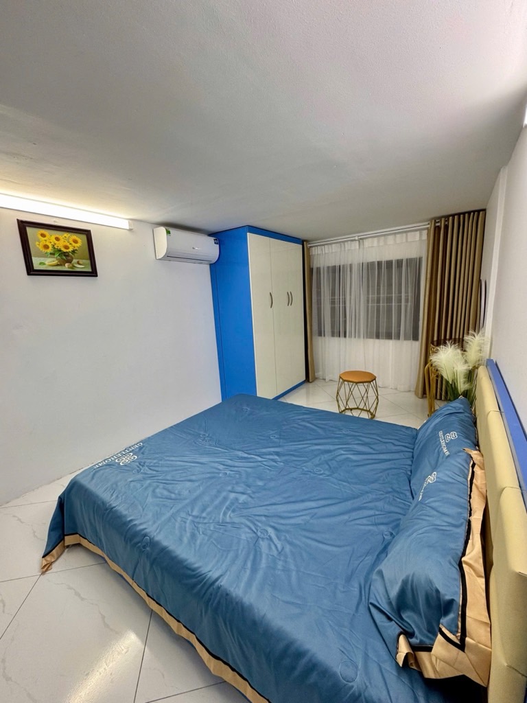 Nhỉnh 5 tỷ có nhà Bạch Mai - Phố Huế  - 24m2 5 tầng - 2 mặt thoáng