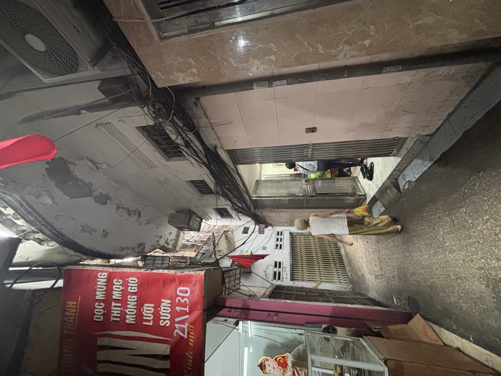 Bán nhà ngõ Thịnh Hào 1 - diện tích 34m2 4 tầng - ô tô vào trong - giá 7,3 tỷ