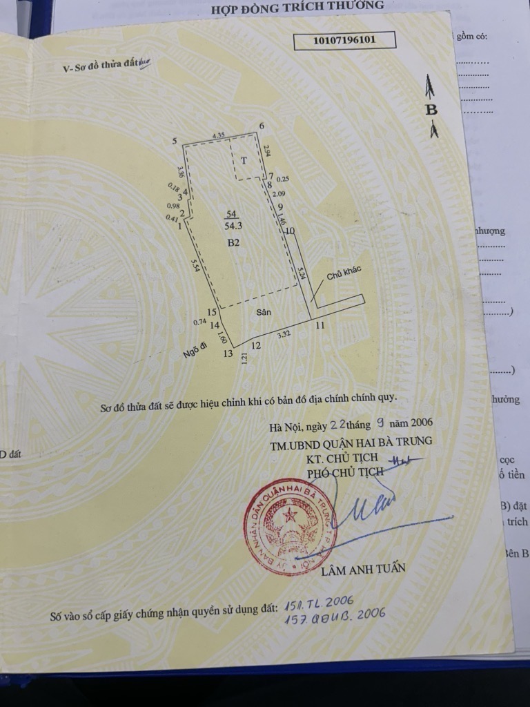 Bán nhà Minh Khai - diện tích 54.3m2 3 tầng - gần phố - giá 9,7 tỷ