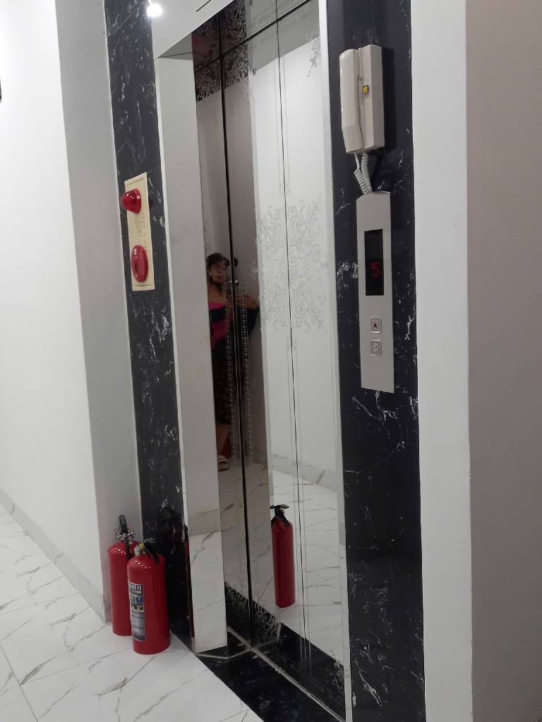 Bán nhà Khương Trung - diện tích 77m2 6 tầng - GẦN ÔTÔ - THANG MÁY - NHÀ ĐẸP - giá 15 tỷ