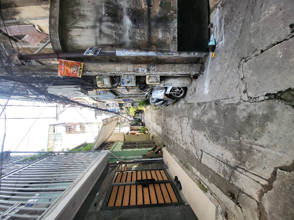 Bán nhà Trương Định - diện tích 53,3m2 5 tầng - Ô TÔ ĐỖ GẦN - giá 13,5 tỷ