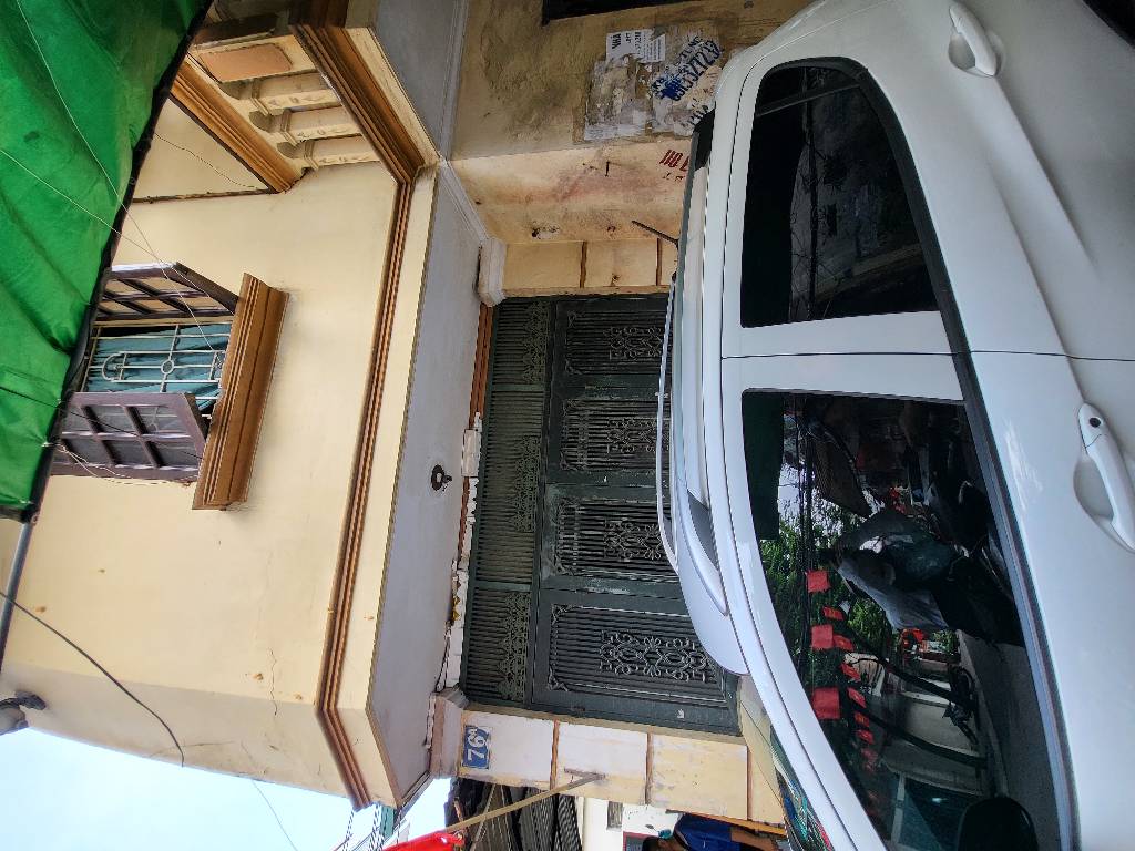 Bán nhà Trương Định - diện tích 53,3m2 5 tầng - Ô TÔ ĐỖ GẦN - giá 13,5 tỷ