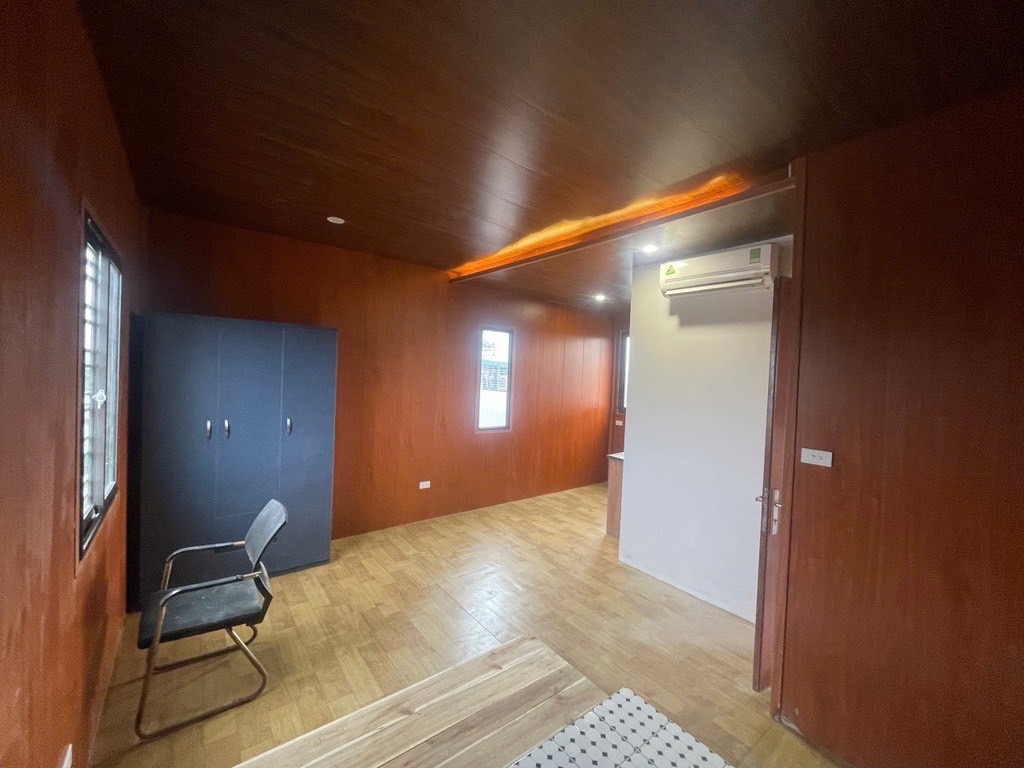 Bán nhà Trương Định - diện tích 38.2m2 7 tầng - 10 phòng cho thuê - giá 9,6 tỷ