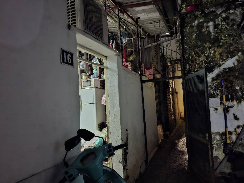 Bán nhà Ngõ Văn Hương - diện tích 45.2m2 1 tầng - Mảnh đất đẹp mặt tiền rộng - giá 7,3 tỷ