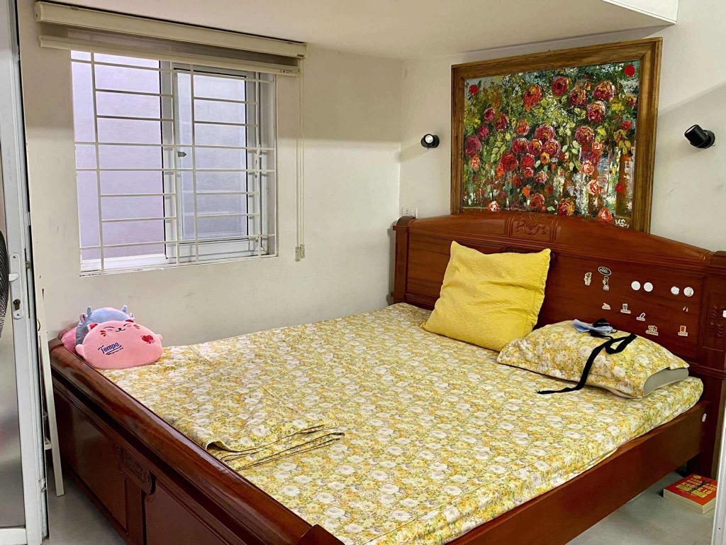 Bán nhà Đại La - diện tích 37.2m2 3 tầng - Ngõ thông, thoáng - giá 8,5 tỷ