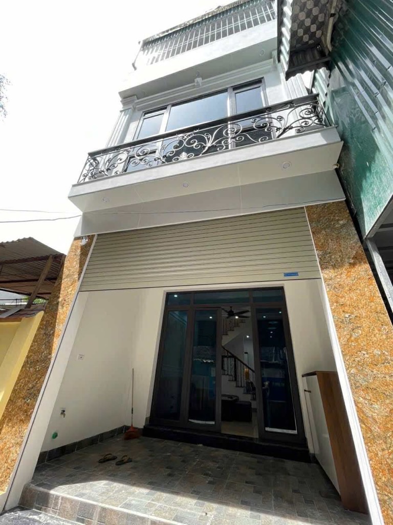 Bán nhà Thúy Lĩnh - diện tích 45m2 3 tầng - Ngõ ba gác vào nhà hiếm - giá 7,25 tỷ