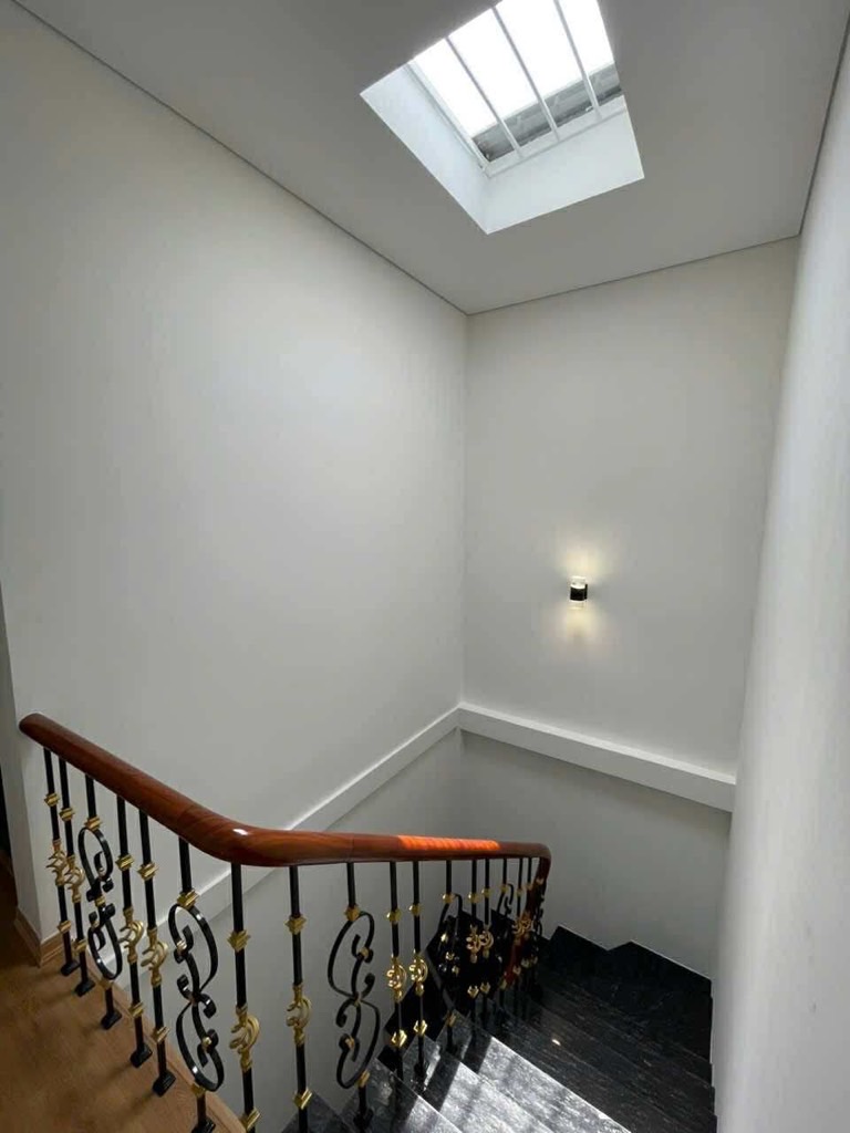 Bán nhà Thúy Lĩnh - diện tích 45m2 3 tầng - Ngõ ba gác vào nhà hiếm - giá 7,25 tỷ