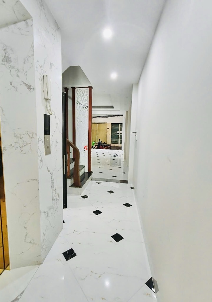 Bán nhà ngõ 219 Định Công Thượng - 48m2 7 tầng thang máy - ô tô đỗ cửa kinh doanh - giá 15,2 tỷ