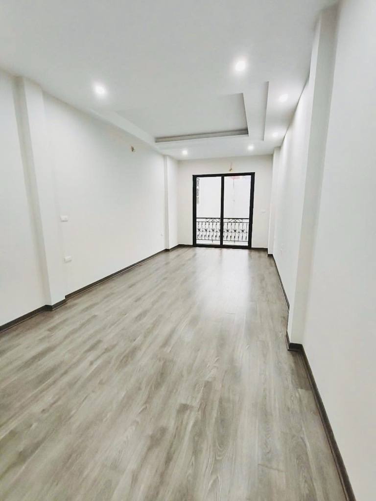 Bán nhà ngõ 219 Định Công Thượng - 48m2 7 tầng thang máy - ô tô đỗ cửa kinh doanh - giá 15,2 tỷ