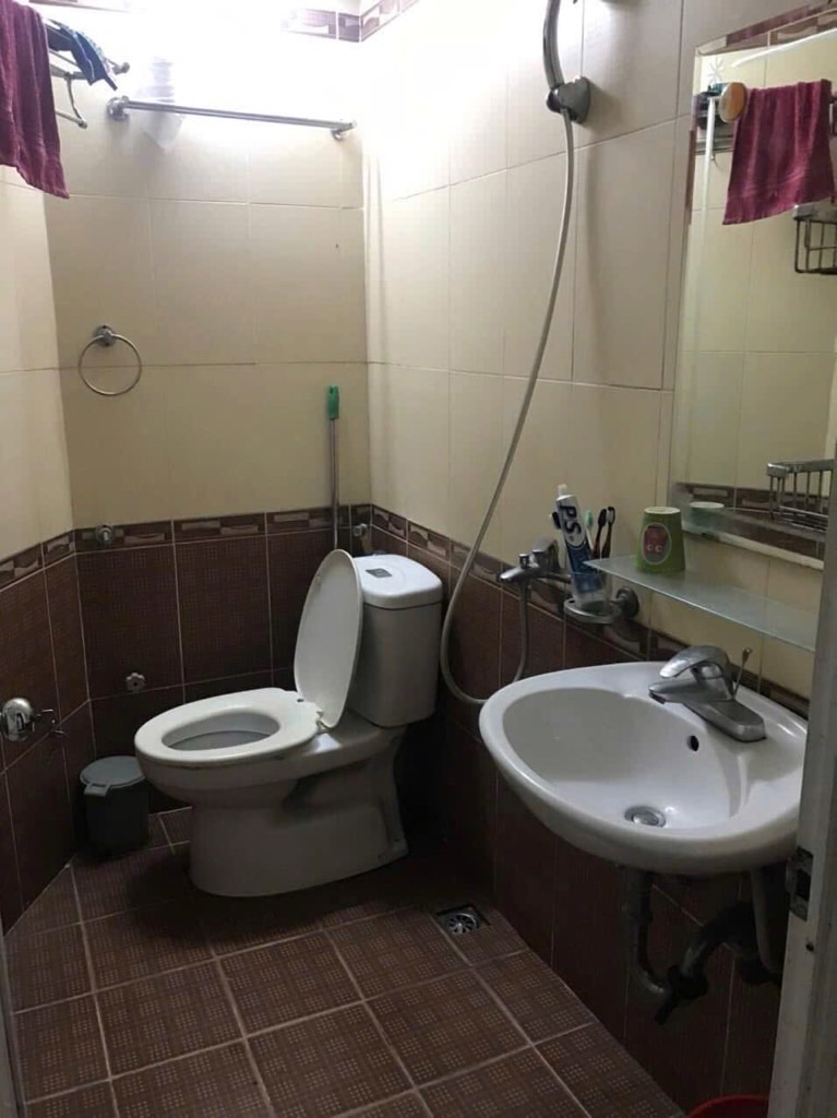 Bán nhà Nguyễn Xiển - diện tích 61m2 5 tầng - Ô tô tránh nhau, đỗ cửa ngày đêm - giá 19,8 tỷ