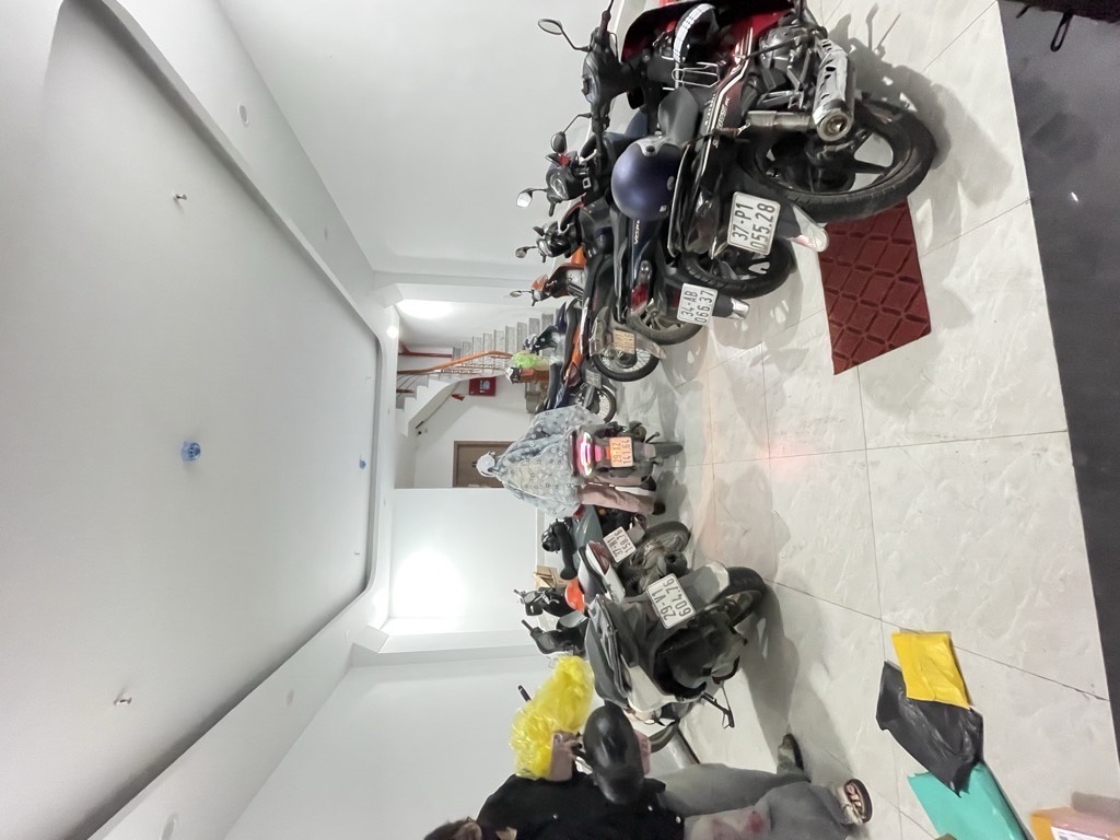 Bán nhà Bạch Mai - diện tích 63m2 5 tầng - SIÊU PHẨM CCMN - giá 17,9 tỷ