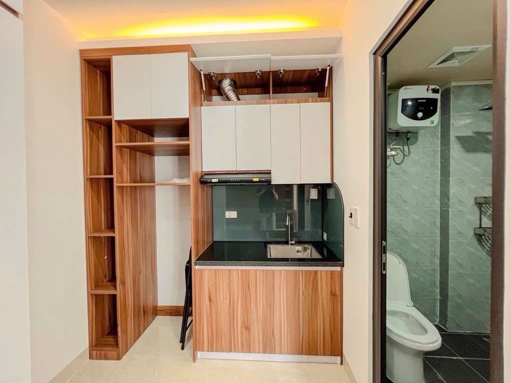 Bán nhà Bạch Mai - diện tích 63m2 5 tầng - SIÊU PHẨM CCMN - giá 17,9 tỷ