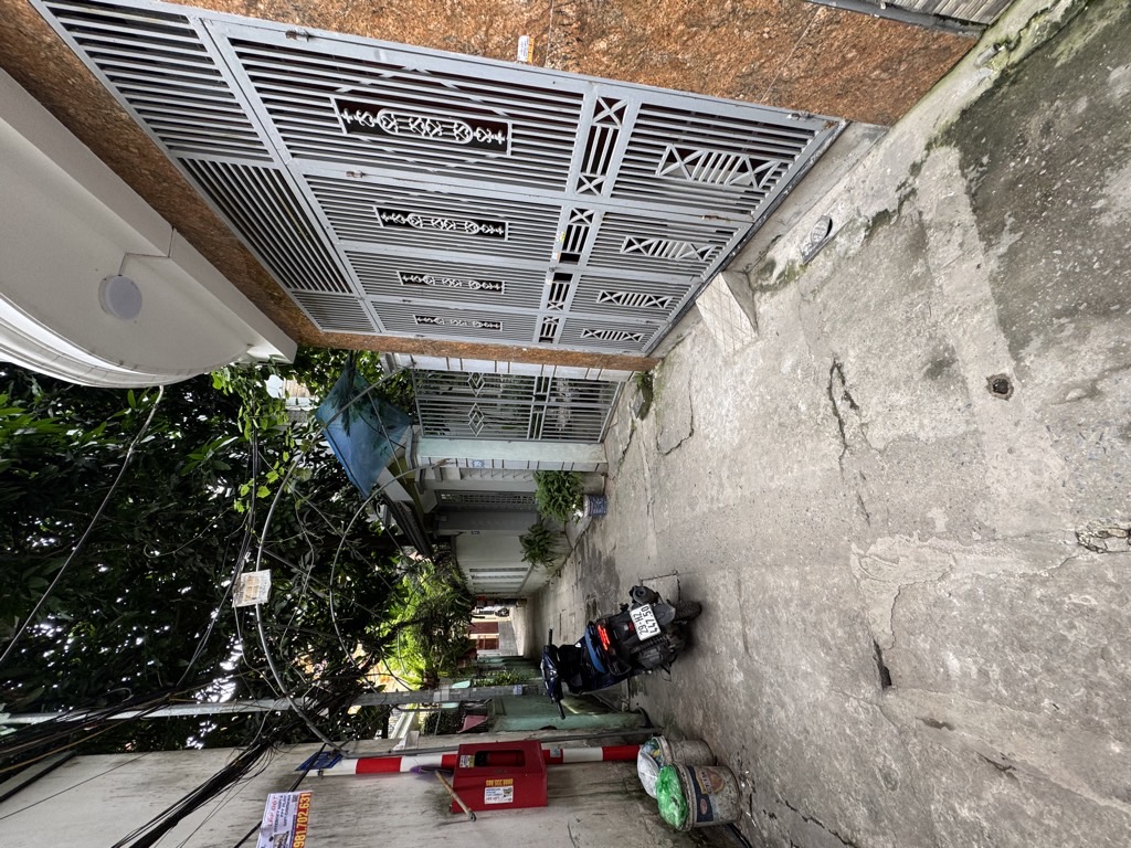 Bán nhà Bằng Liệt - diện tích 35.5m2 4 tầng - Nhà 3 mặt thoáng cực đẹp - giá 7,26 tỷ