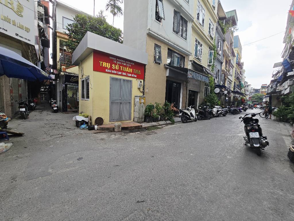 Bán nhà Bạch Mai - Tạ Quang Bửu - Phố Huế  5 tầng - full nội thất - giá nhỉnh 5,3 tỷ