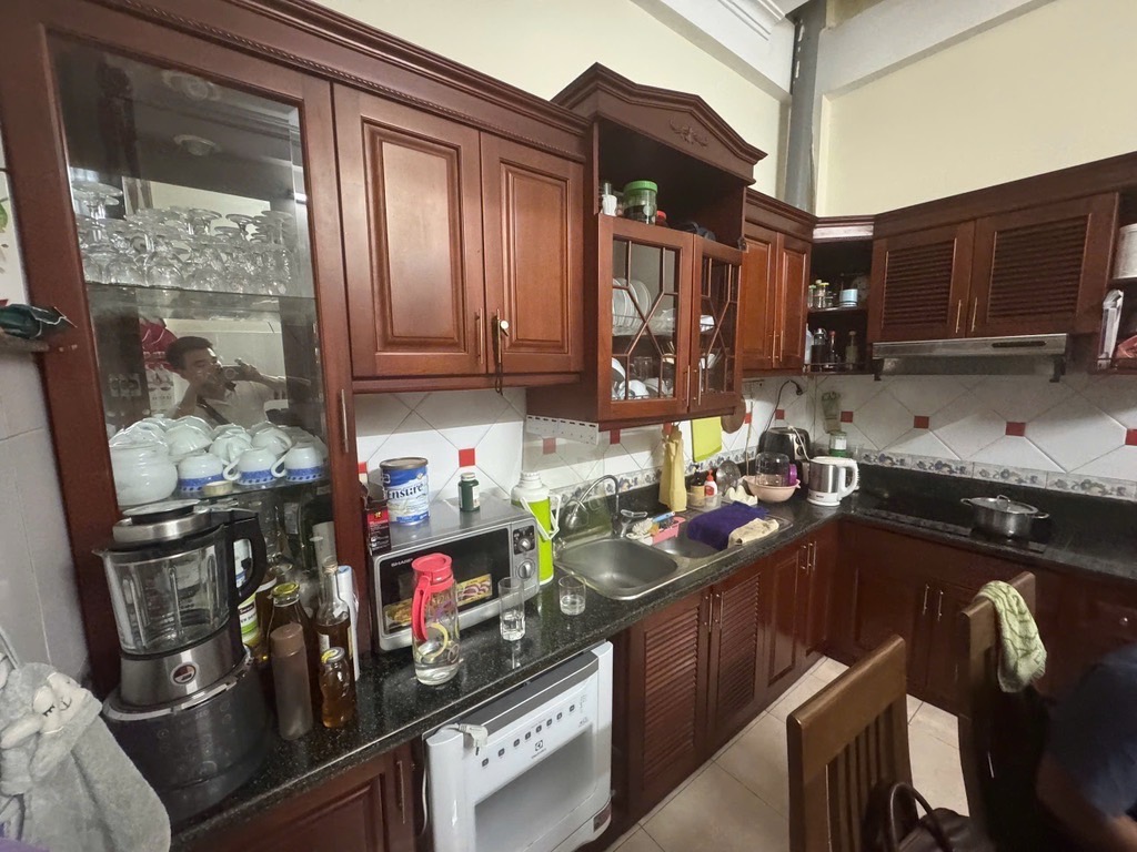 Bán nhà Nguyễn Chí Thanh - diện tích 39m2 5 tầng - ô tô tránh - giá 19,5 tỷ