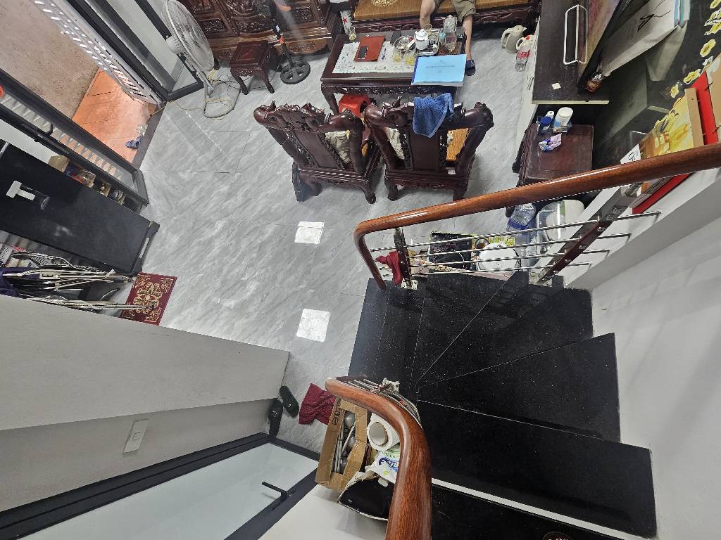 Bán nhà Trương Định - diện tích 39m2 6 tầng - Lô góc, 2 thoáng, thang máy - giá 10 tỷ