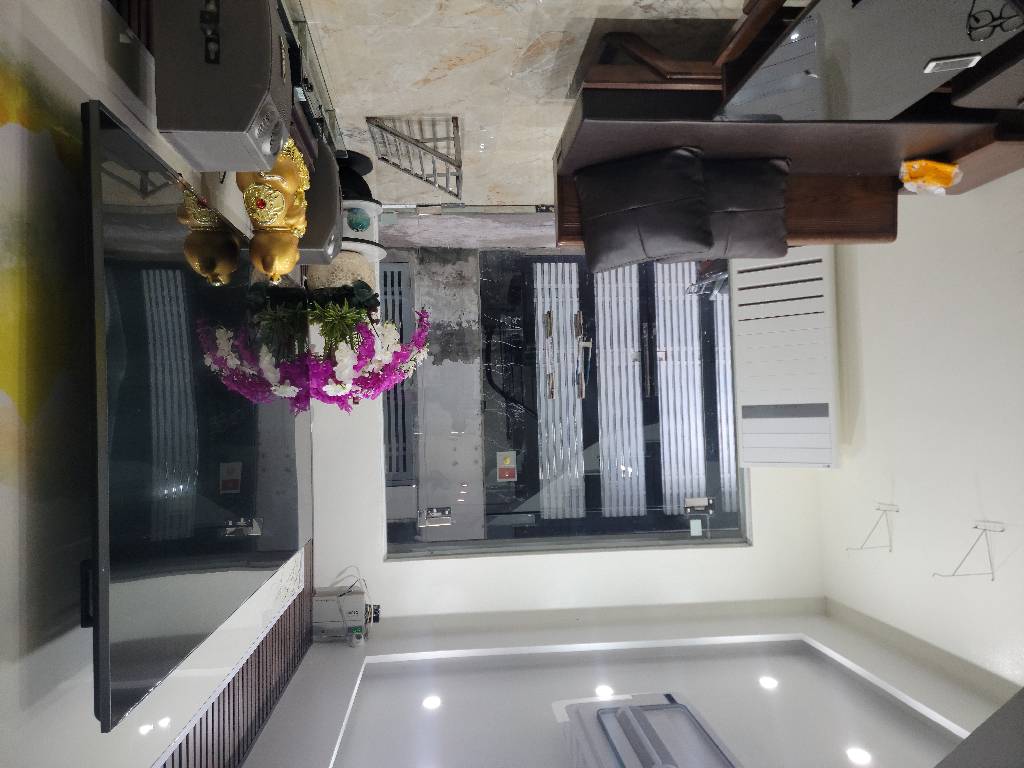 Bán nhà Bùi Xương Trạch - diện tích 40m2 4 tầng - Nhà đẹp hiếm có - giá 5,99 tỷ