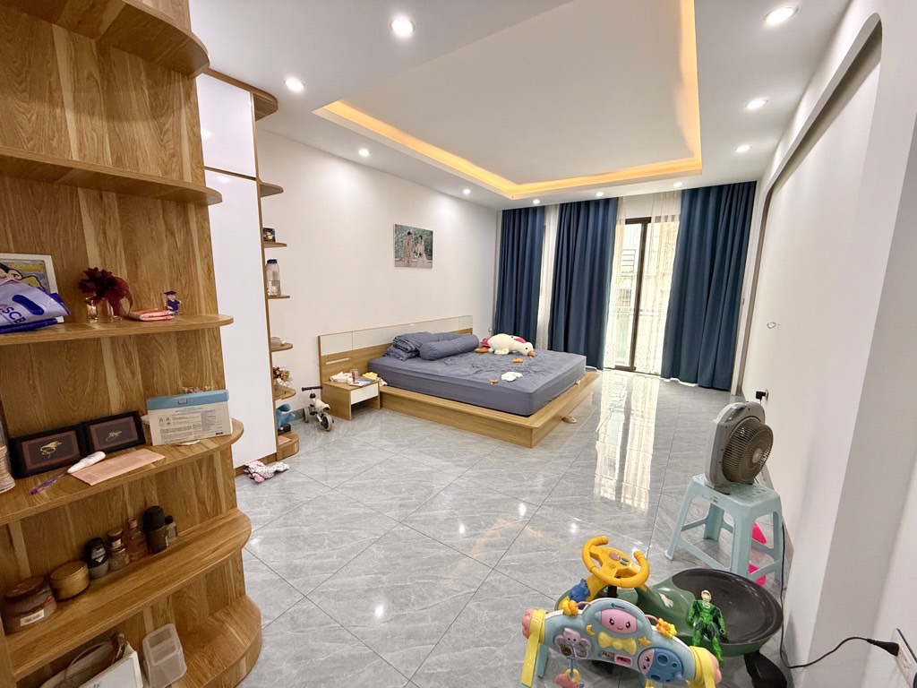 Bán nhà Định Công - diện tích 52m2 6 tầng - Ô TÔ ĐỖ CỬA - giá 15,5 tỷ