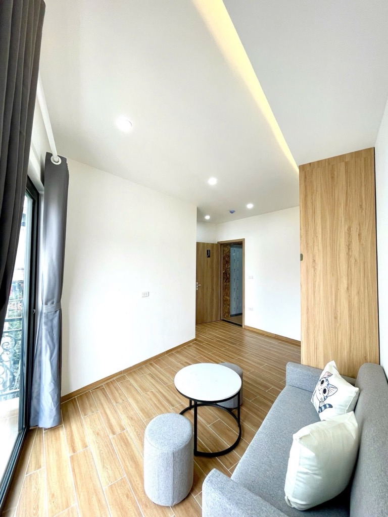 Bán nhà Hoàng Mai - diện tích 80m2 7 tầng - Mặt phố kinh doanh - giá 21,9 tỷ