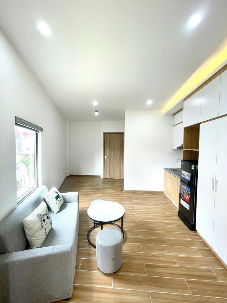 Bán nhà Hoàng Mai - diện tích 80m2 7 tầng - Mặt phố kinh doanh - giá 21,9 tỷ