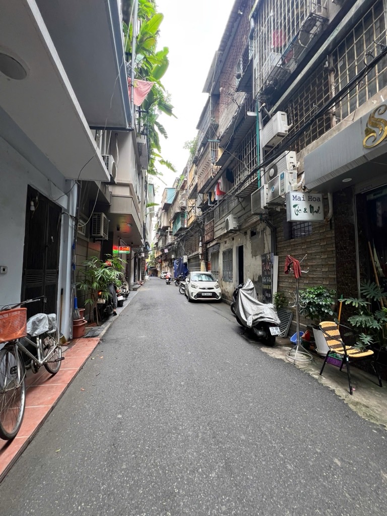 Bán nhà An Trạch - diện tích 28m2 3 tầng - Lô góc, ô tô quay đầu - giá 10,5 tỷ