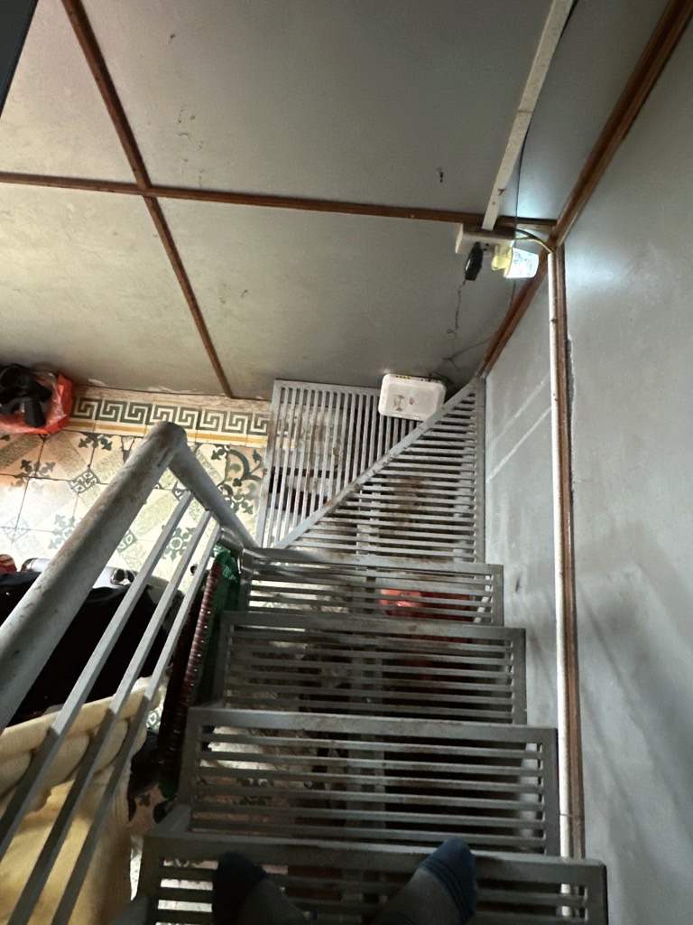 Bán nhà Nguyễn Khoái - diện tích 43.3m2 1 tầng - Mặt ngõ ba gác - giá 4,2 tỷ