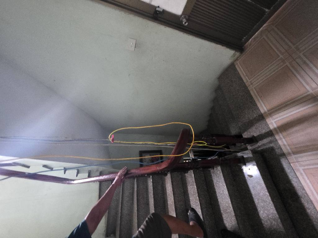 Bán nhà Triều Khúc - diện tích 75,6m2 4 tầng - ô tô đỗ cửa - giá 16 tỷ