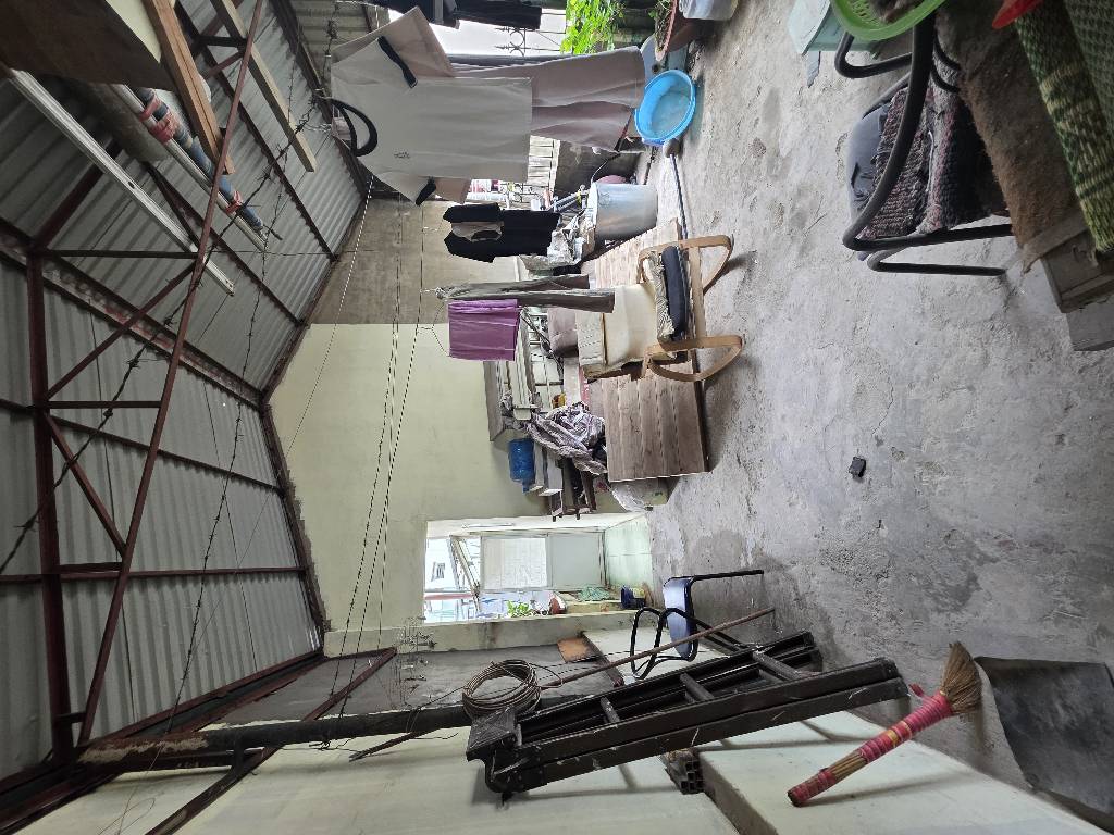 Bán nhà Triều Khúc - diện tích 75,6m2 4 tầng - ô tô đỗ cửa - giá 16 tỷ