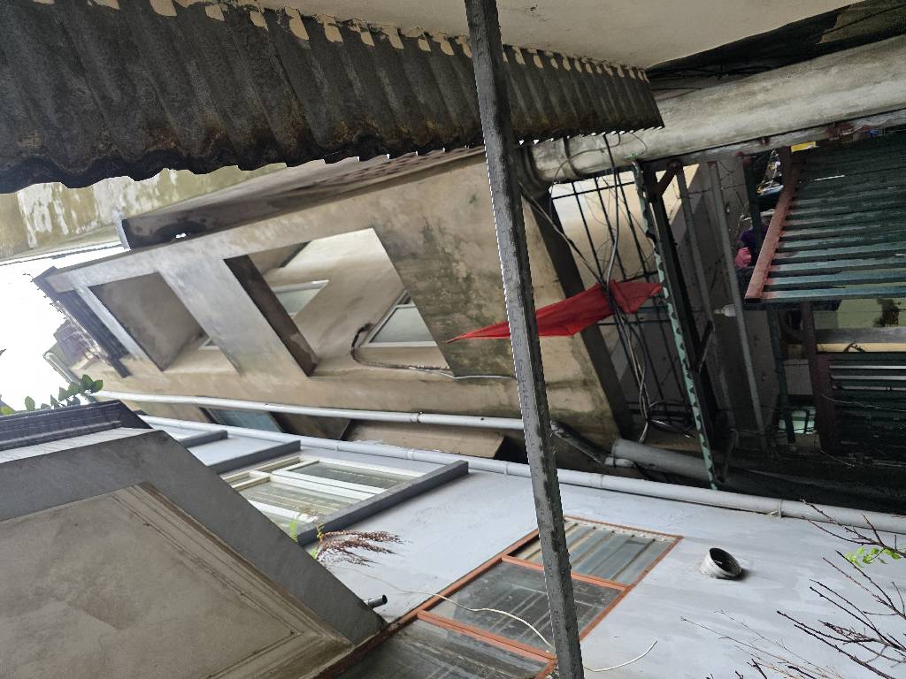 Bán nhà Triều Khúc - diện tích 75,6m2 4 tầng - ô tô đỗ cửa - giá 16 tỷ