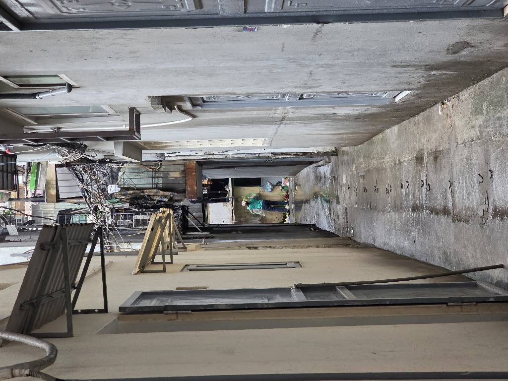 Bán nhà Triều Khúc - diện tích 75,6m2 4 tầng - ô tô đỗ cửa - giá 16 tỷ