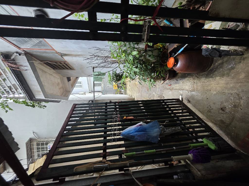 Bán nhà Triều Khúc - diện tích 75,6m2 4 tầng - ô tô đỗ cửa - giá 16 tỷ