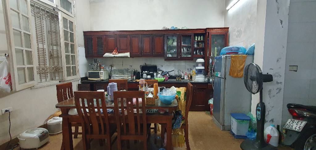 Bán nhà Láng - diện tích 62m2 3 tầng - Lô góc, ô chờ thang máy - giá 10,8 tỷ