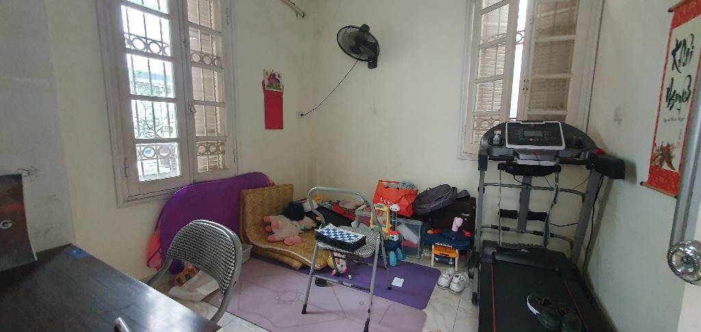 Bán nhà Láng - diện tích 62m2 3 tầng - Lô góc, ô chờ thang máy - giá 10,8 tỷ