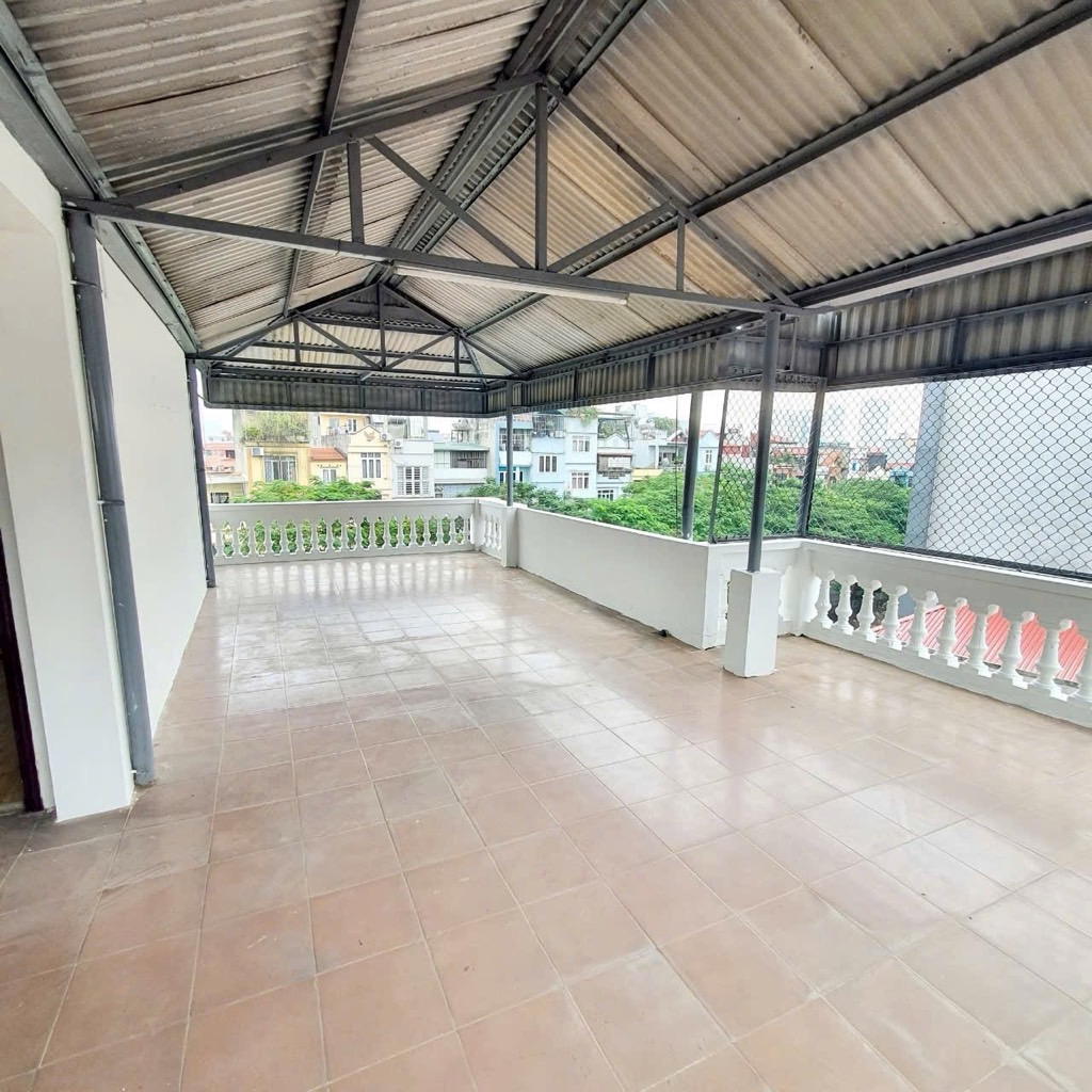 Bán nhà Tương Mai - diện tích 42m2 5 tầng - Lô góc 3 mặt thoáng - giá 16,3 tỷ