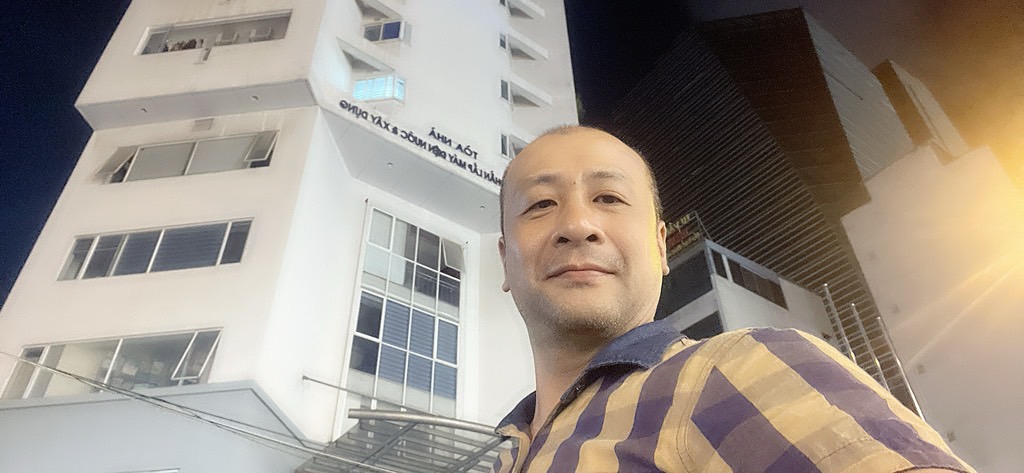 Bán nhà Nguyễn Tuân - diện tích 90m2 6 tầng - Siêu phẩm căn góc - giá 8,6 tỷ