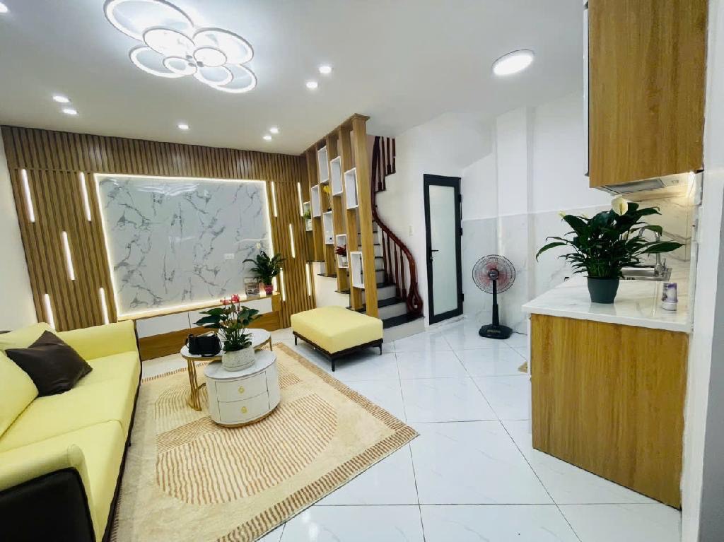 Bán nhà Lò Đúc - Nguyễn Cao - Lương Yên - 23m2 4 tầng - nhỉnh 5 tỷ