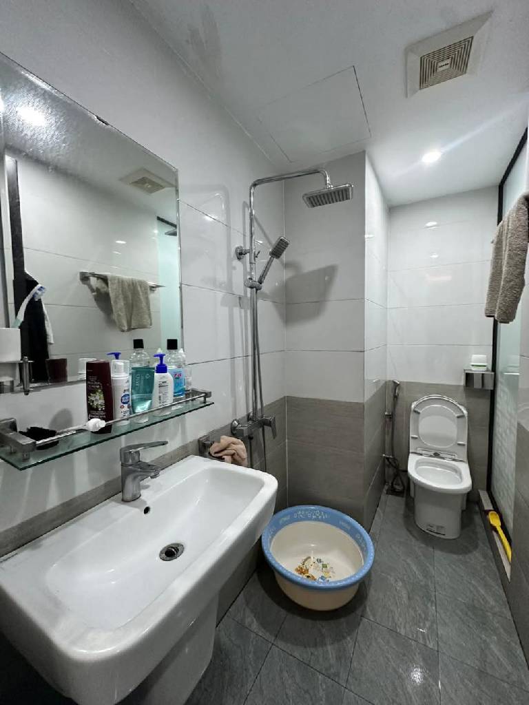 Bán nhà Khâm Thiên - diện tích 20m2 4 tầng - Nhà mới dân xây - giá 6,3 tỷ