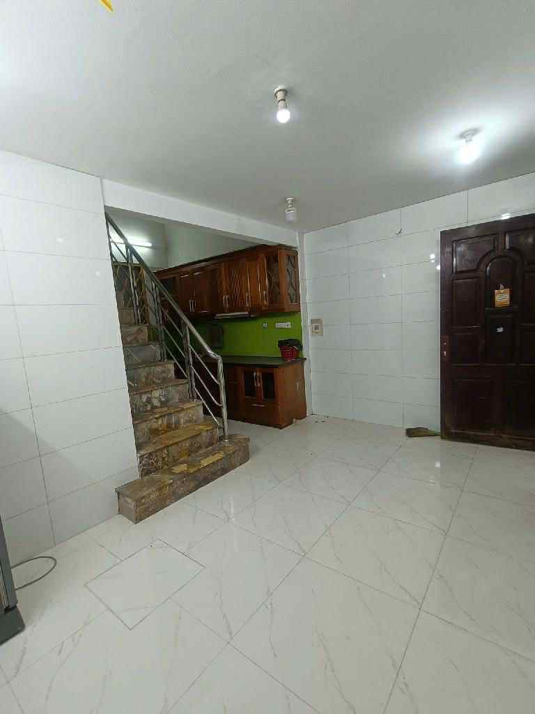 Bán nhà Triều Khúc - diện tích 28m2 2 tầng - Gần ô tô, tiện ích đầy đủ - giá 3,9 tỷ