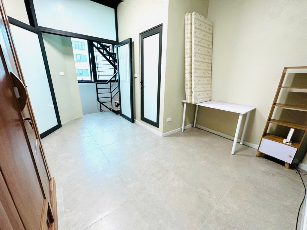 Bán nhà Lê Quý Đôn - Lương Yên - Lò Đúc - 2-m2 x 5 tầng - giá 3,95 tỷ