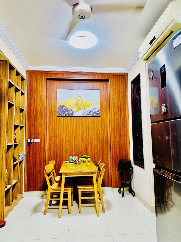 Bán nhà Thái Hà - diện tích 61m2 4 tầng - ngõ thoáng - giá 19 tỷ