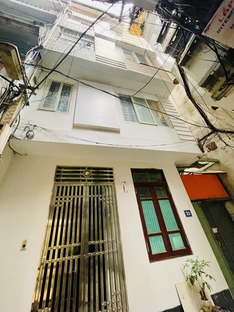 Bán nhà Kim Giang - Nguyễn Xiển - 35.3m2 5 tầng - lô góc đẹp - gần phố - giá 9,5 tỷ