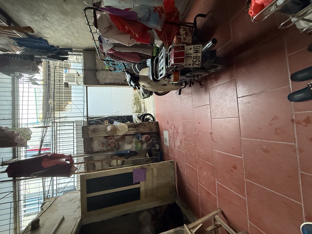 Bán nhà Nguyễn Chính - diện tích 59m2 1 tầng - ô tô tránh - giá 2,45 tỷ