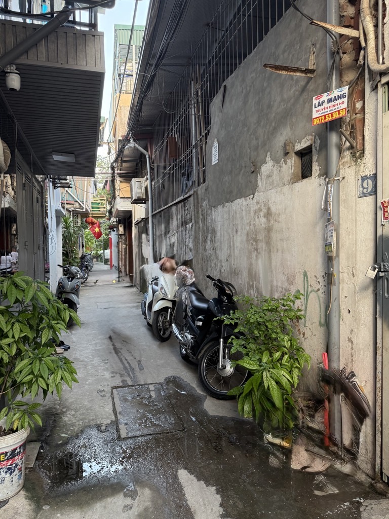 Bán nhà Nguyễn Chính - diện tích 59m2 1 tầng - ô tô tránh - giá 2,45 tỷ